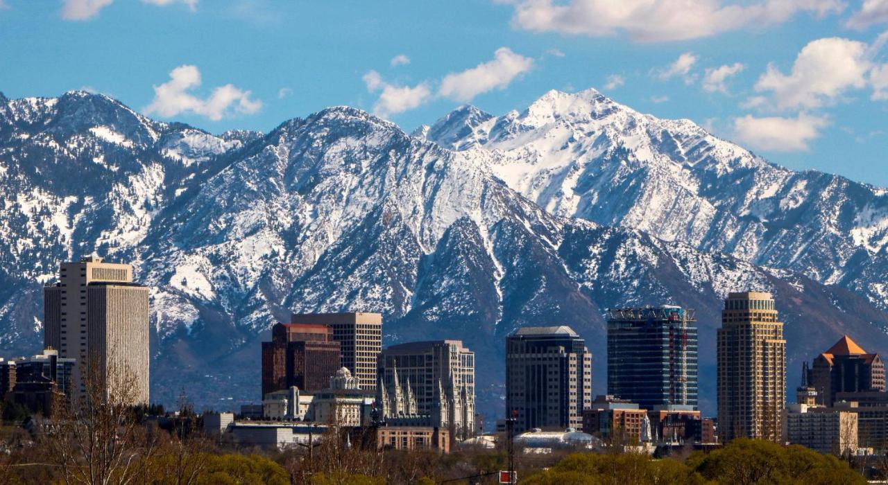Modern Private Whole Unit 4 Bedroom Guest Suite King Bed Salt Lake City Buitenkant foto