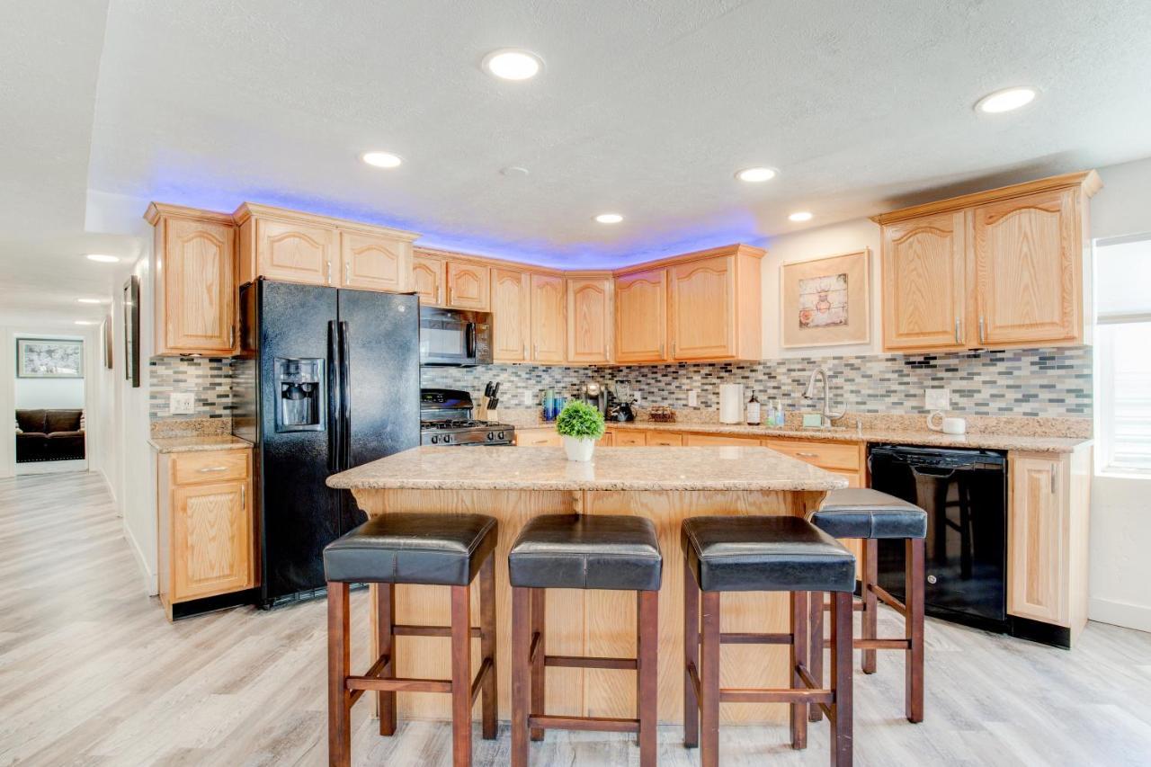 Modern Private Whole Unit 4 Bedroom Guest Suite King Bed Salt Lake City Buitenkant foto