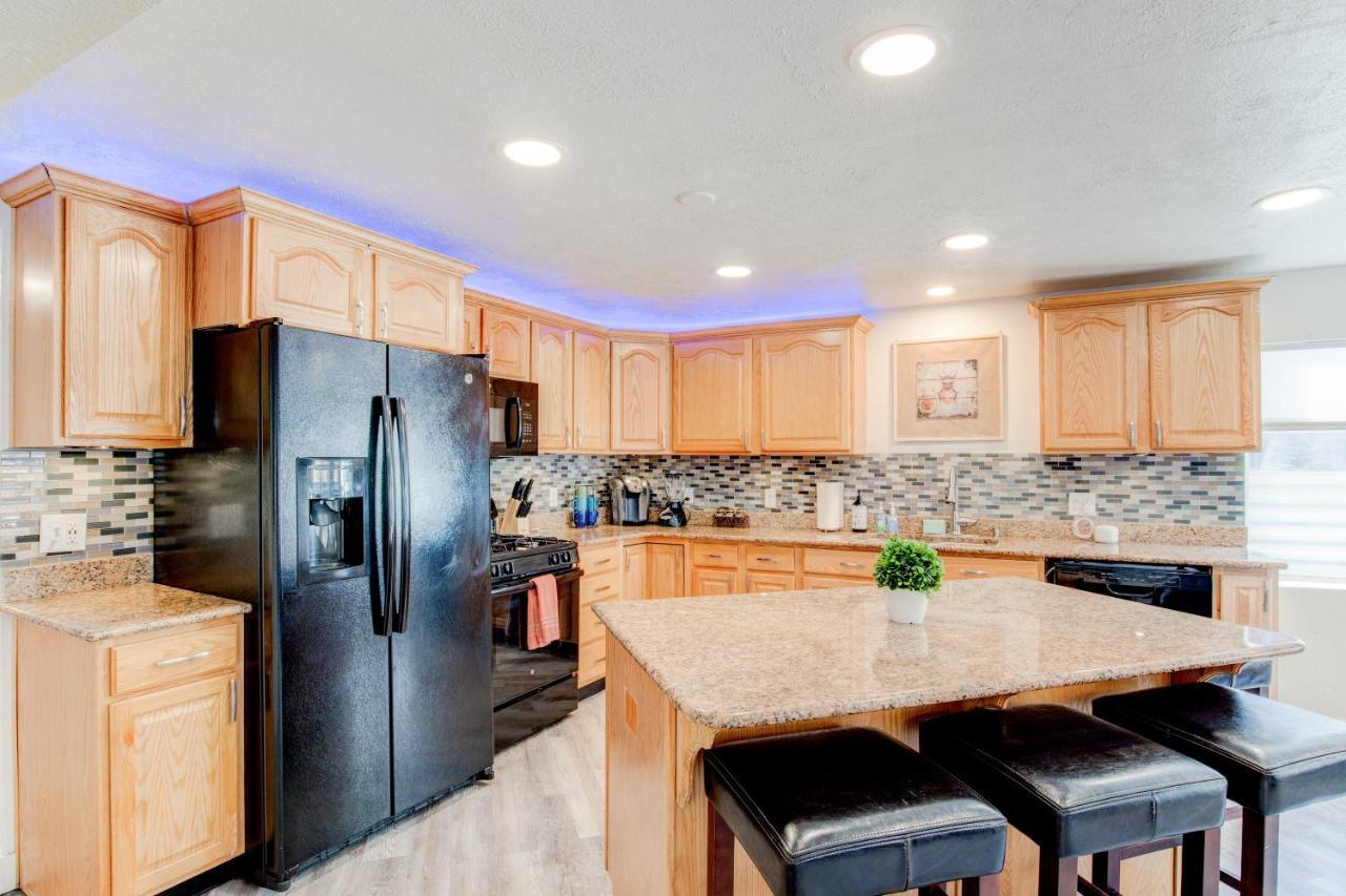 Modern Private Whole Unit 4 Bedroom Guest Suite King Bed Salt Lake City Buitenkant foto
