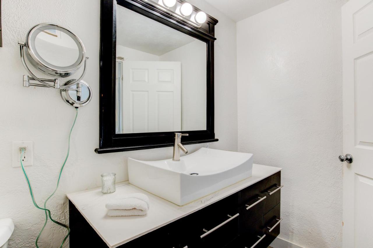Modern Private Whole Unit 4 Bedroom Guest Suite King Bed Salt Lake City Buitenkant foto